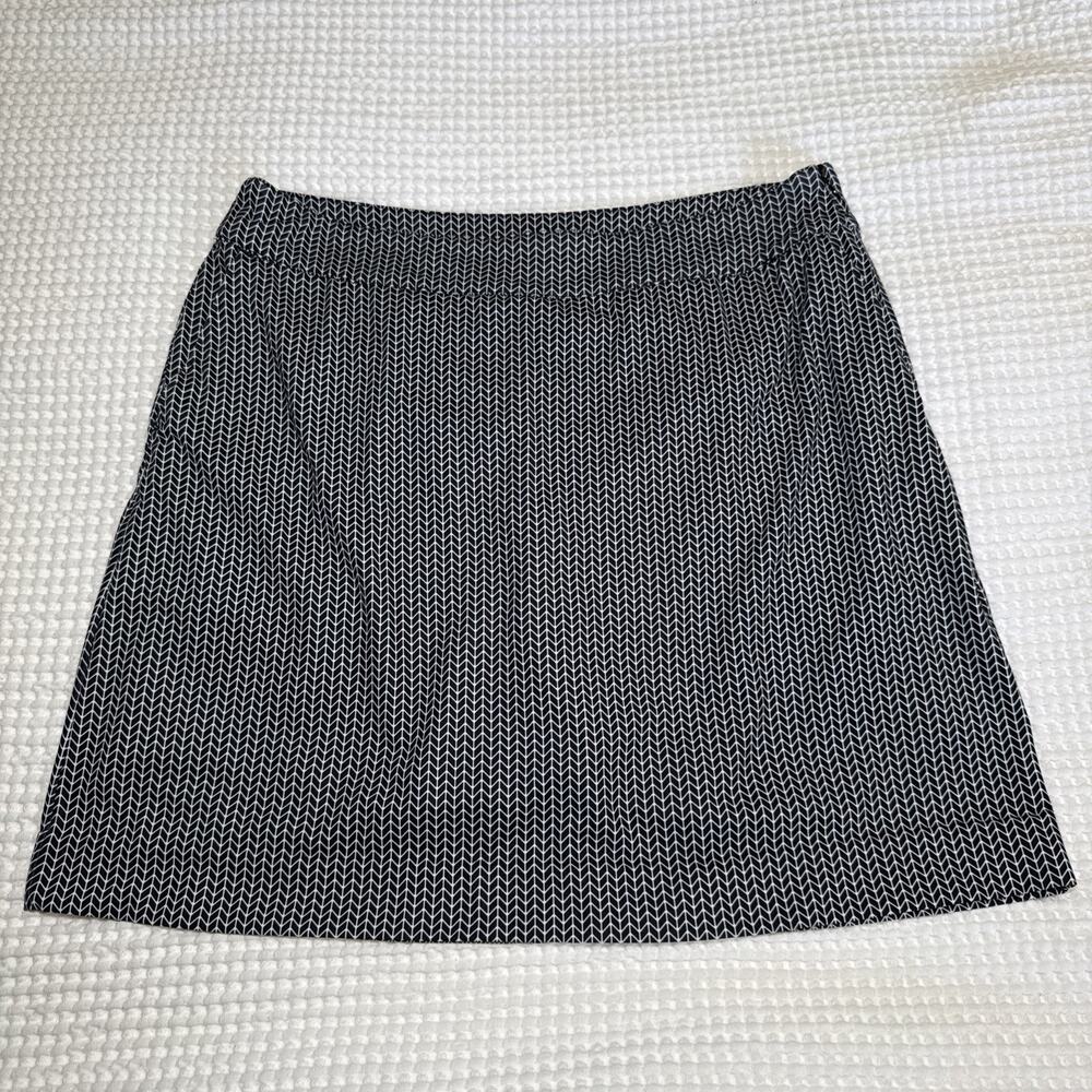 FAIRWAY & GREENE Womens 8 Tennis Golf Skort Athletic Skirt Black White Print EUC